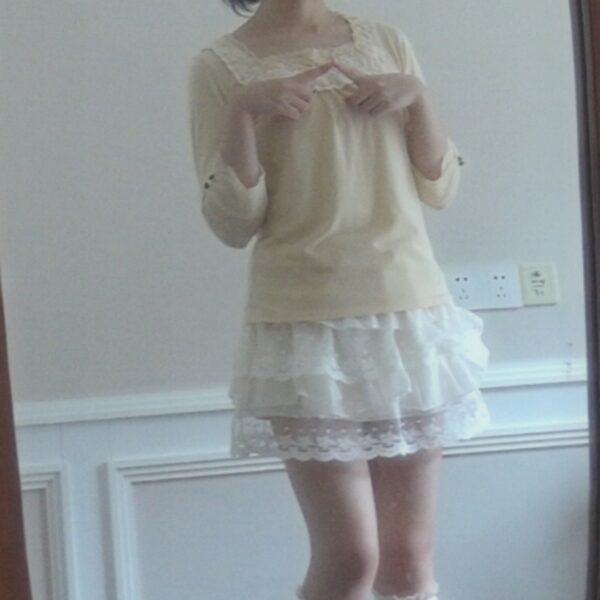 axes femme vintage rose buttons and lace top - 图片 5