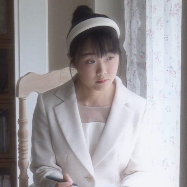 Krone milky white 3 piece suit set