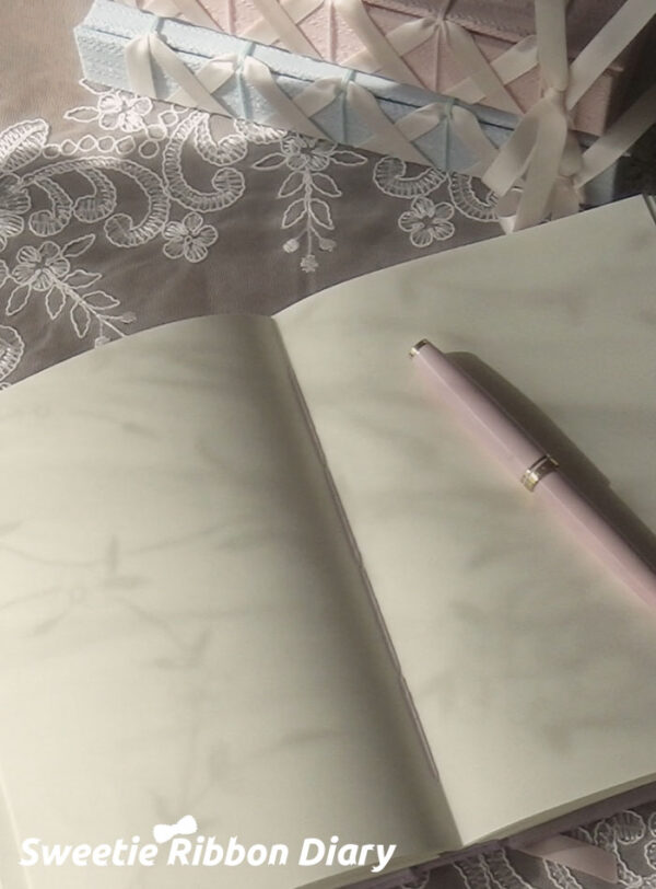 Ballet Rose Embroidered A5 Notebook/3 Inch Photo Card Album - 图片 9
