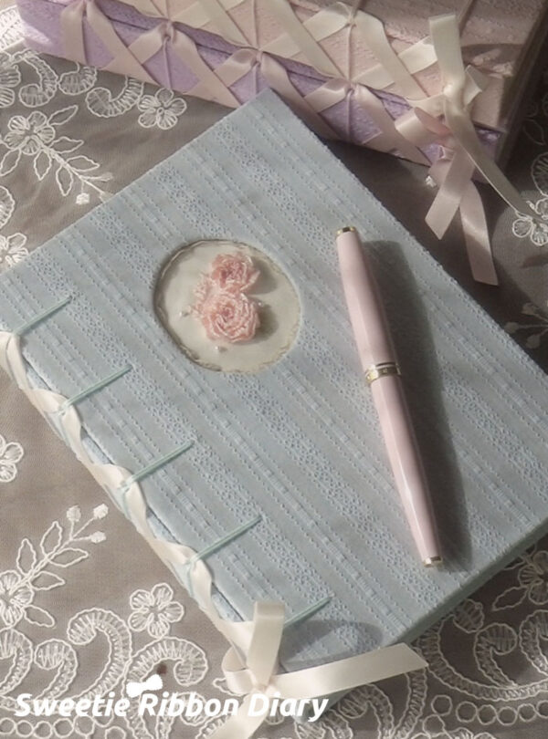 Ballet Rose Embroidered A5 Notebook/3 Inch Photo Card Album - 图片 2
